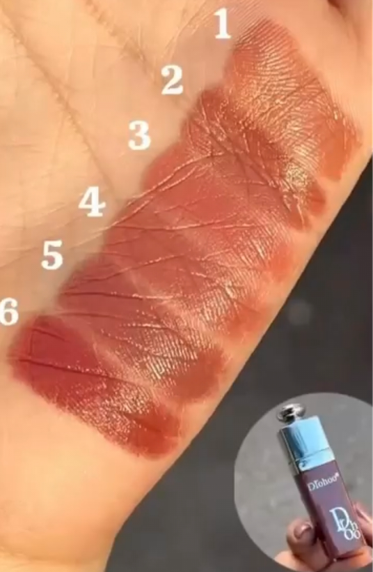 رژ لب مایع طرح دیور Drohoo با رنگبندی متنوع و طراحی لوکس | مناسب آرایش روزانه و مجلسی